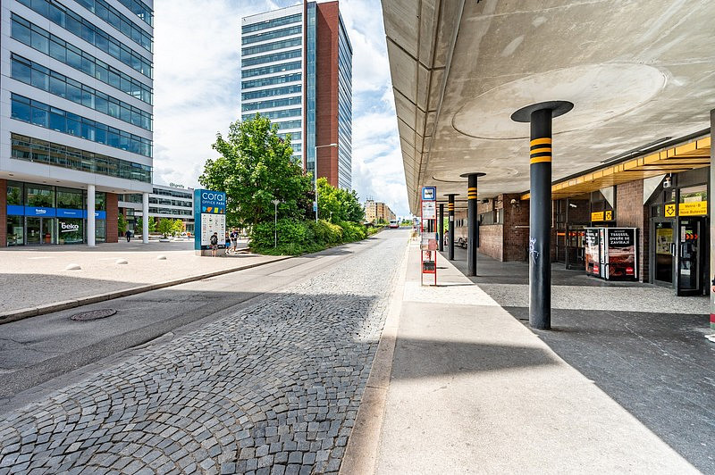 Pronájem kanceláře 280 m² – fotografie 3