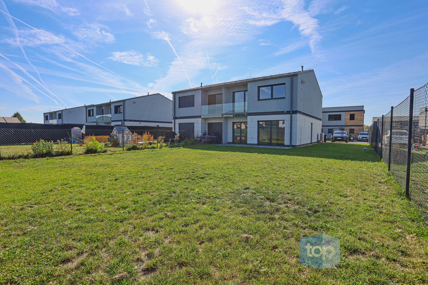 Pronájem domu 128 m² s pozemkem 432 m²