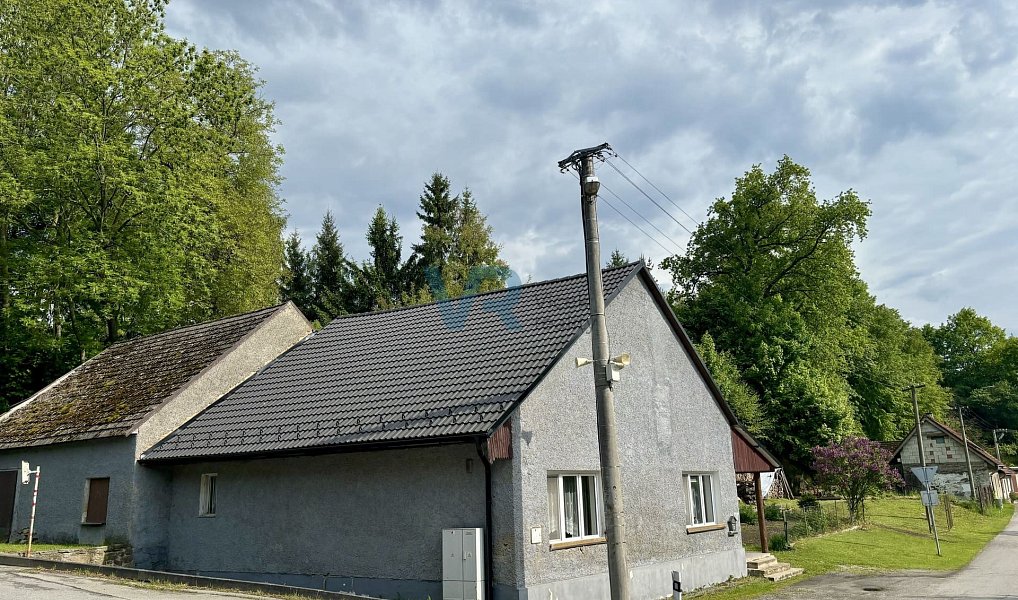 Prodej domu 85 m² s pozemkem 785 m², Horní Stropnice – náhled fotky 3