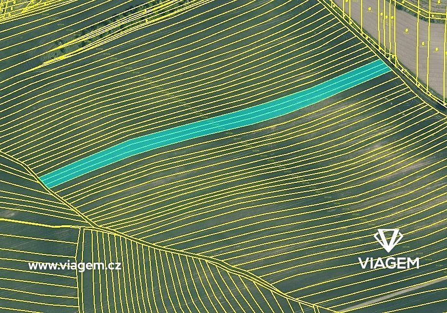 Prodej pole 1 820 m² – pohled 3