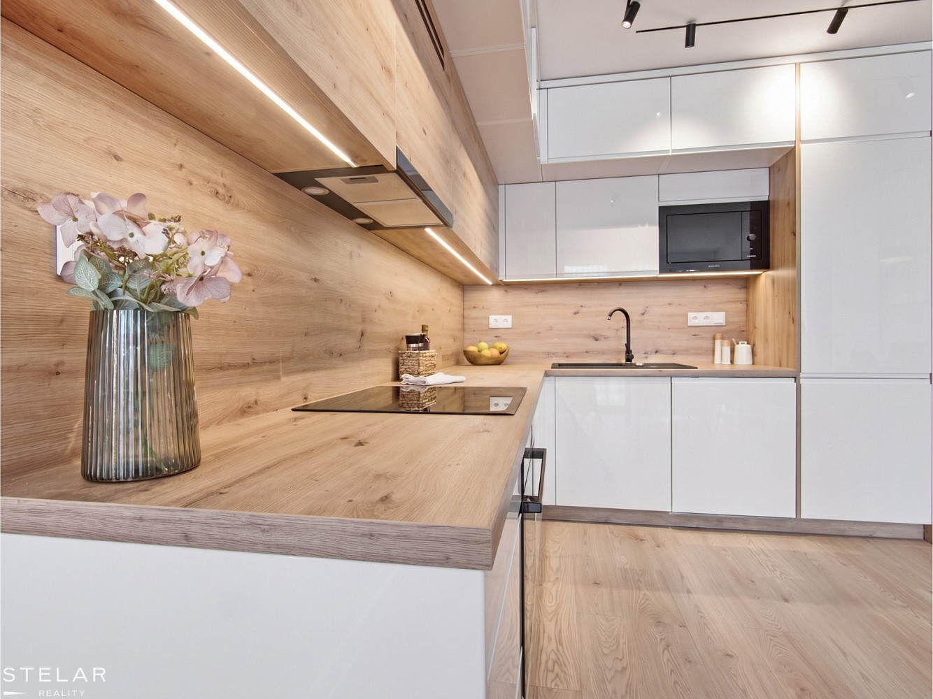 Prodej bytu 3+kk 56 m² — photo 3