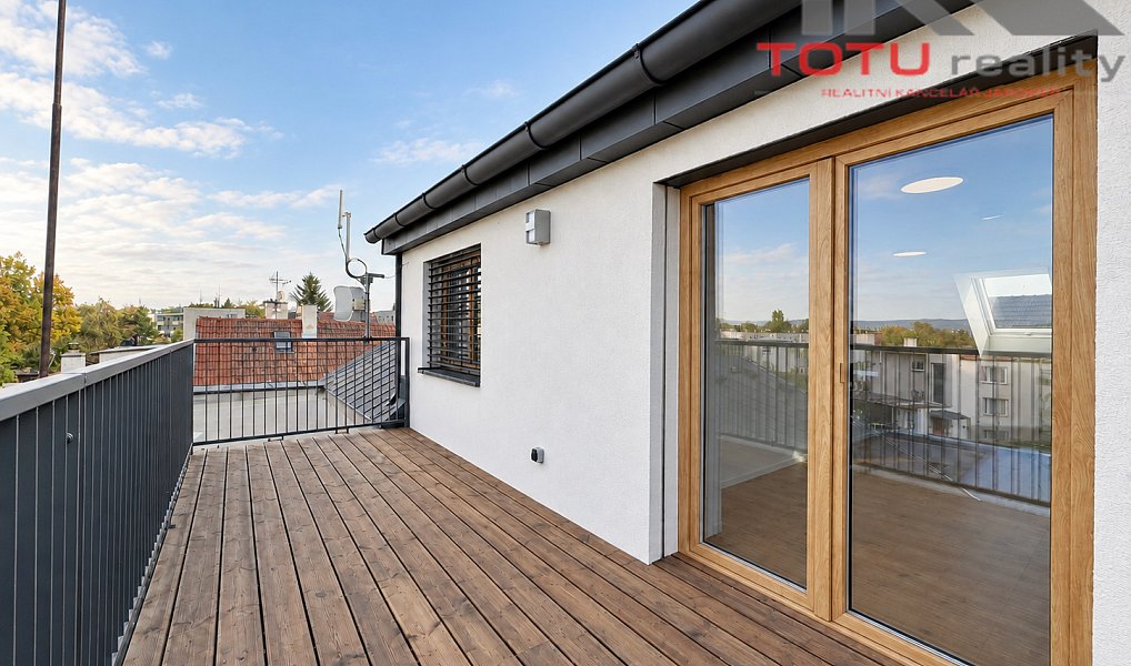 Pronájem bytu 1+kk 45 m², Černožice – náhled fotky 3