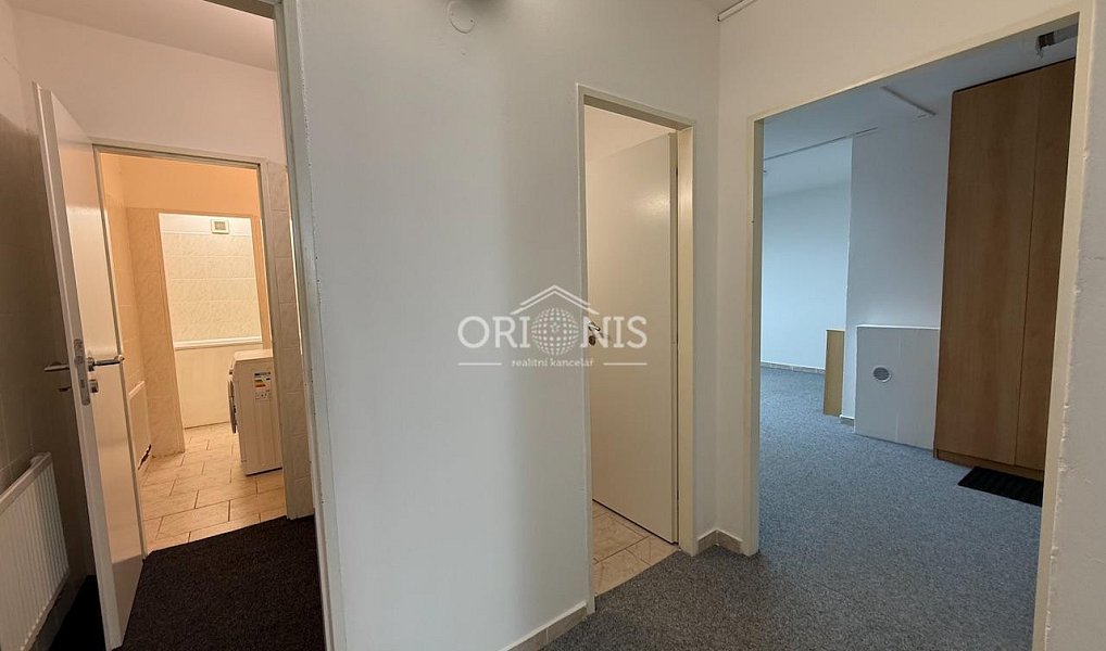 Pronájem obchodních prostor 100 m², Chomutov – náhled fotky 8