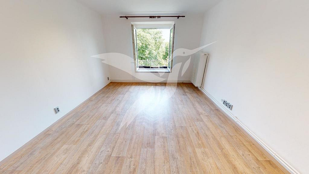 Pronájem bytu 2+1 48 m² — photo 2
