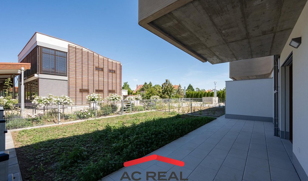 Prodej komerčního objektu (jiného typu) 51 m², Lednice – náhled fotky 2