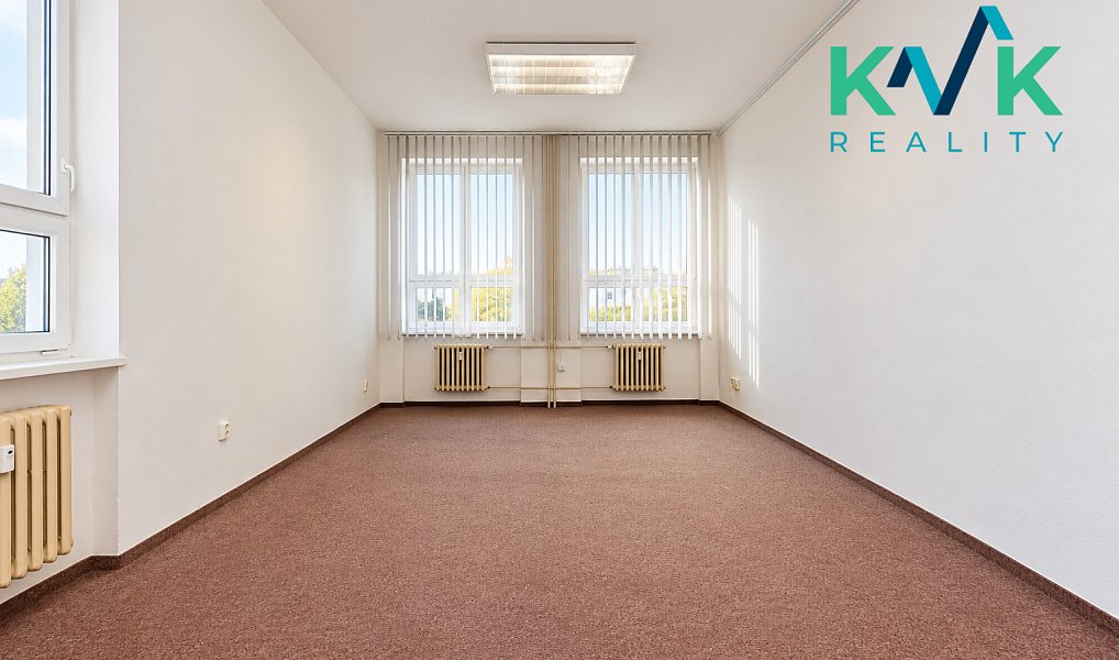 Pronájem komerčního objektu (jiného typu) 195 m², Sokolov – náhled fotky 2