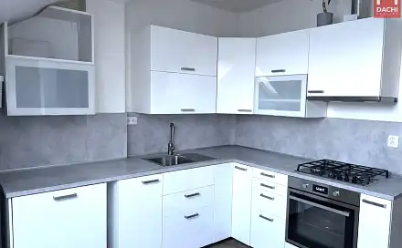 Prodej bytu 2+1 68 m², Na hrázi, Olomouc - Klášterní Hradisko