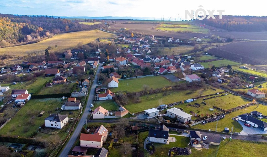 Prodej stavebního pozemku 1 672 m², Příčina – náhled fotky 7