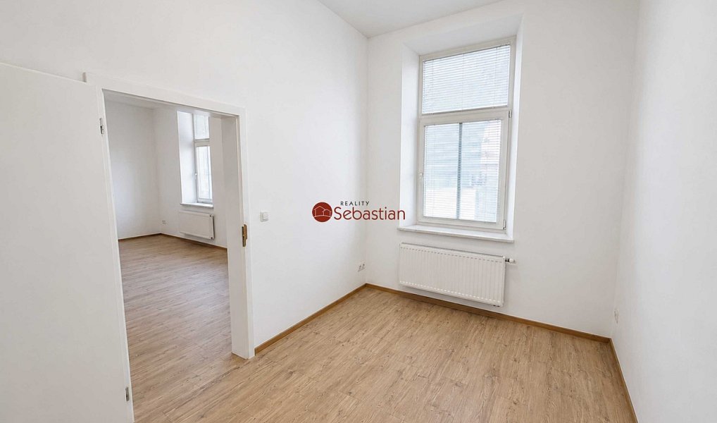 Pronájem kanceláře 71 m², Pardubice – náhled fotky 8