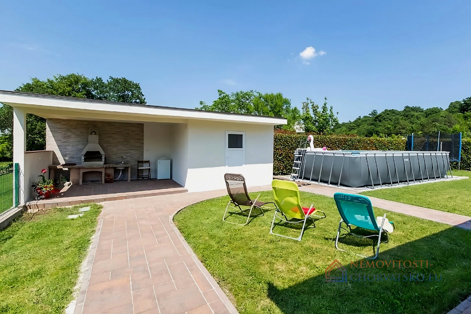 Prodej domu 130 m² s pozemkem 673 m² - Vista 2