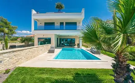 Prodej domu 330 m² s pozemkem 560 m², Ljubač, Chorvatsko