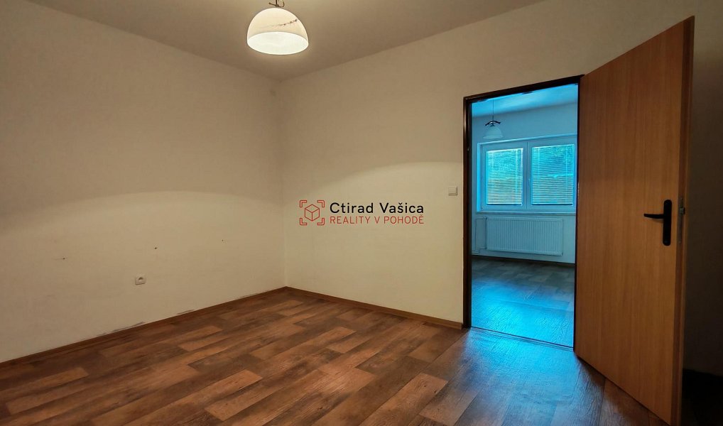 Prodej domu 250 m² s pozemkem 1 350 m², Fulnek – náhled fotky 12