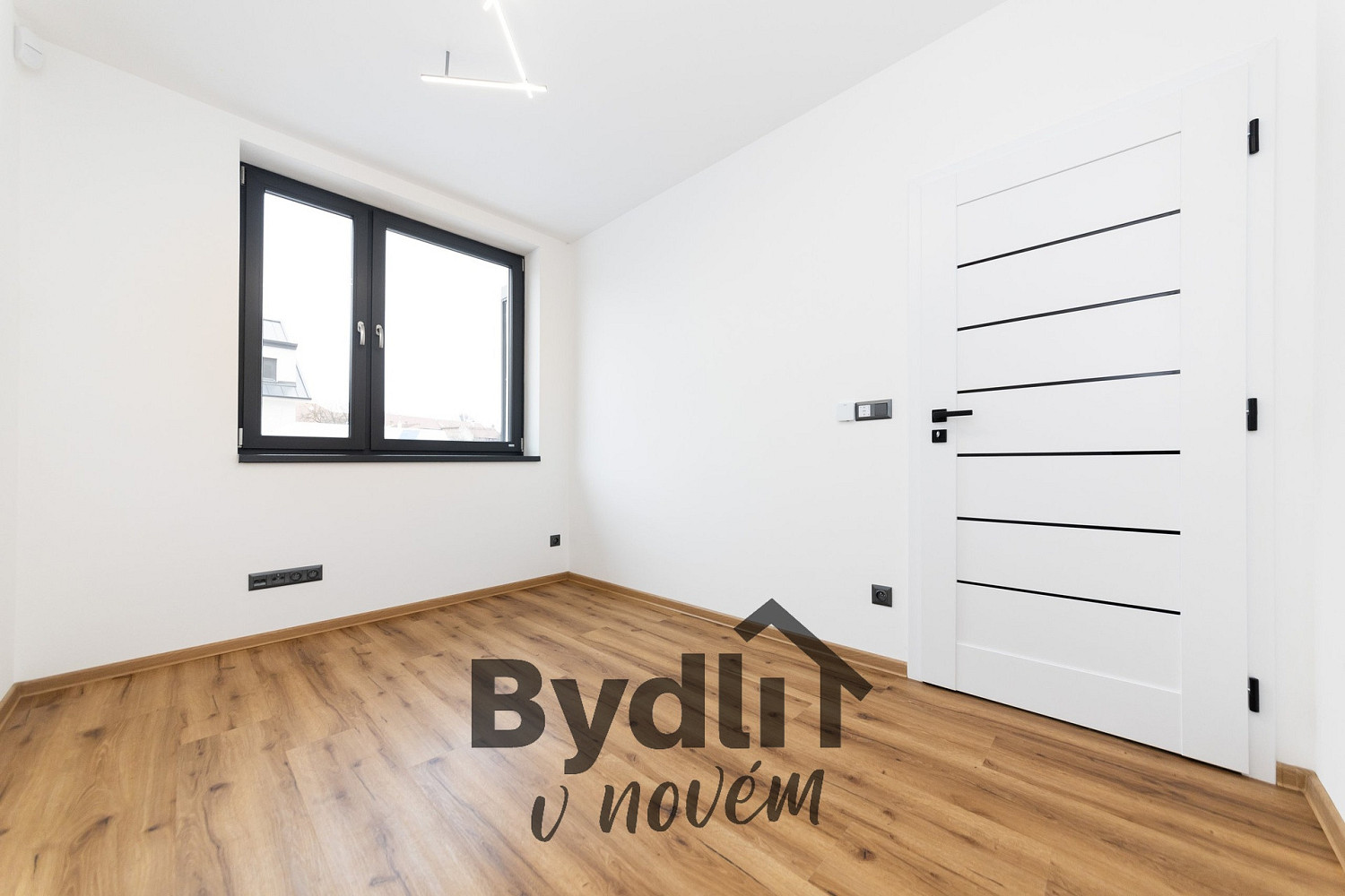 Prodej domu 121 m² s pozemkem 597 m² – fotografie 5