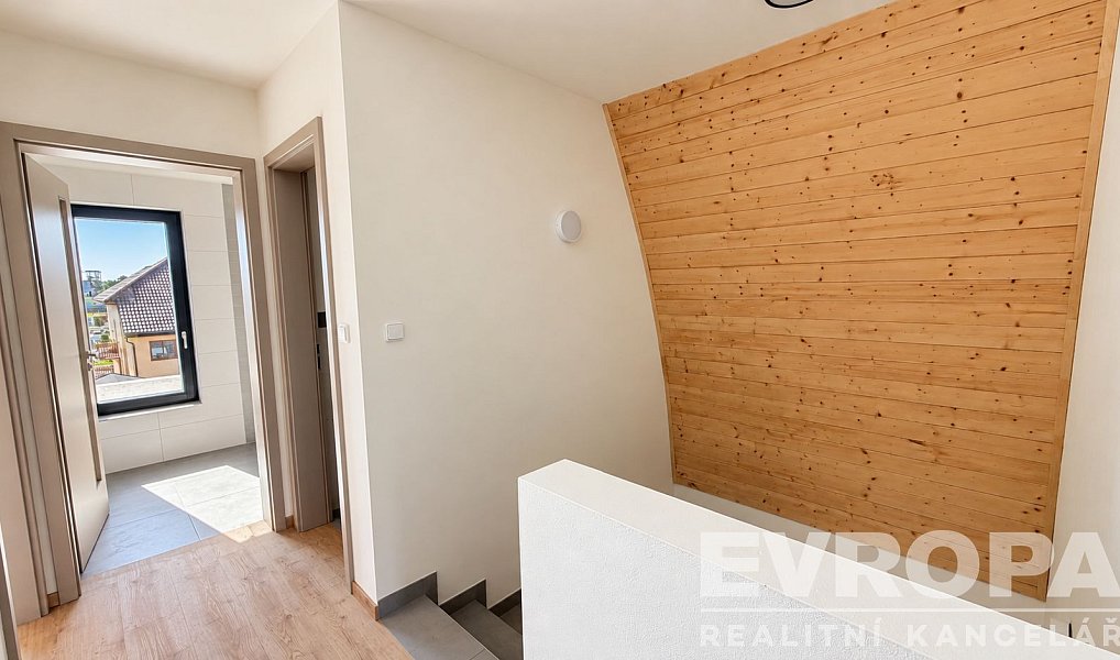 Pronájem domu 165 m² s pozemkem 521 m², Vrchlabí – náhled fotky 10