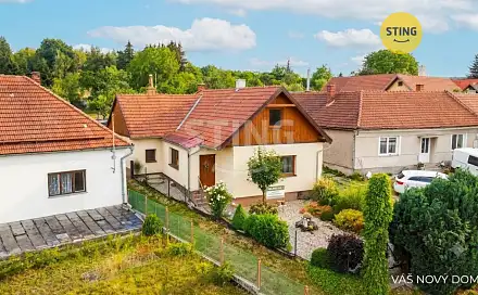 Prodej domu 220 m² s pozemkem 292 m²