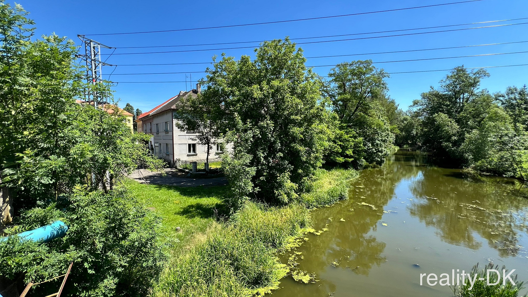 Prodej domu 180 m² s pozemkem 252 m²