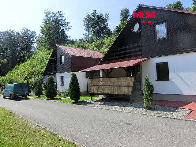 Dom, 100 m², działka 163 m²