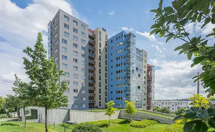 Pronájem bytu 1+kk 40 m², V dolině, Praha 10 - Michle