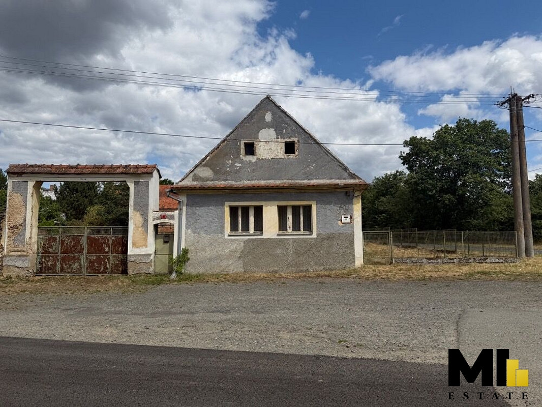 Prodej domu 269 m² s pozemkem 1 194 m² – fotografie 2