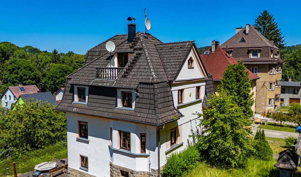 Pronájem domu 210 m² s pozemkem 1 068 m², Aš – náhled fotky 7