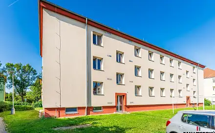 Pronájem bytu 2+kk 49 m², Luštěnická, Praha 9 - Kbely