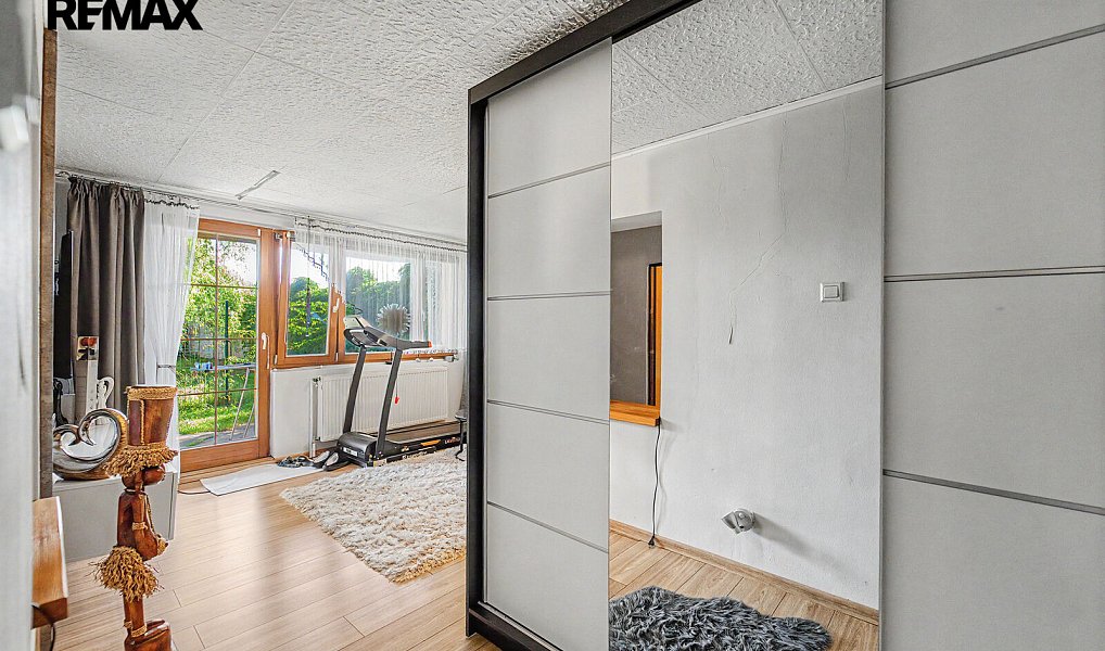 Prodej domu 222 m² s pozemkem 1 257 m², Kly – náhled fotky 33