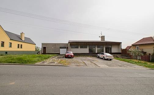 Pronájem skladovacích prostor 384 m², Vážany, okres Uherské Hradiště