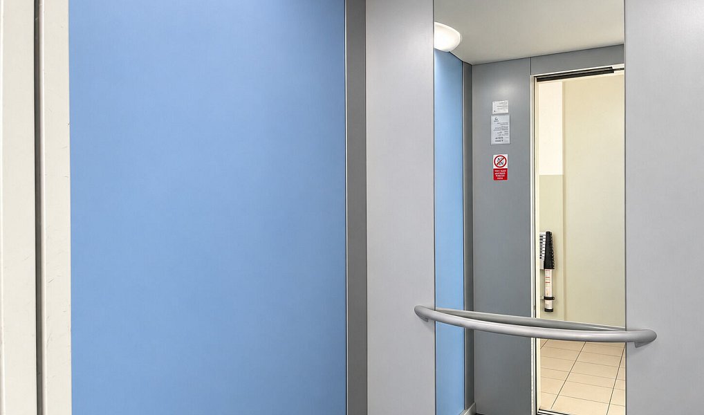 Prodej bytu 4+kk 100 m², Praha – náhled fotky 28