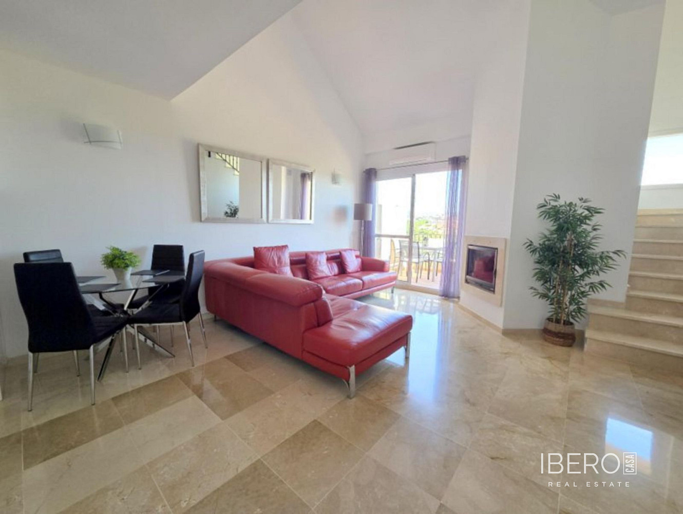 Prodej bytu 4+kk 152 m² — photo 2