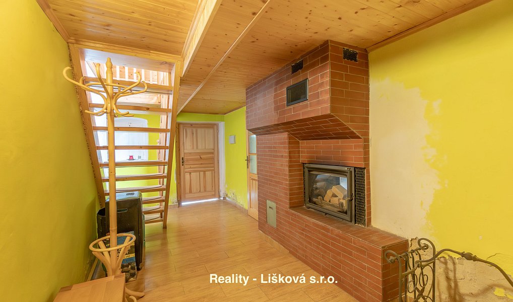 Prodej chaty/chalupy 150 m² s pozemkem 252 m², Tisá – náhled fotky 9