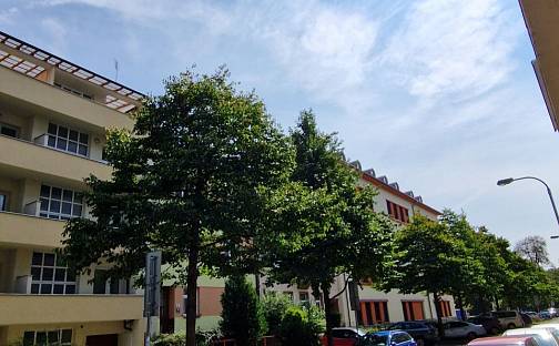 Pronájem bytu 2+kk 62 m², Střední, Brno - Ponava