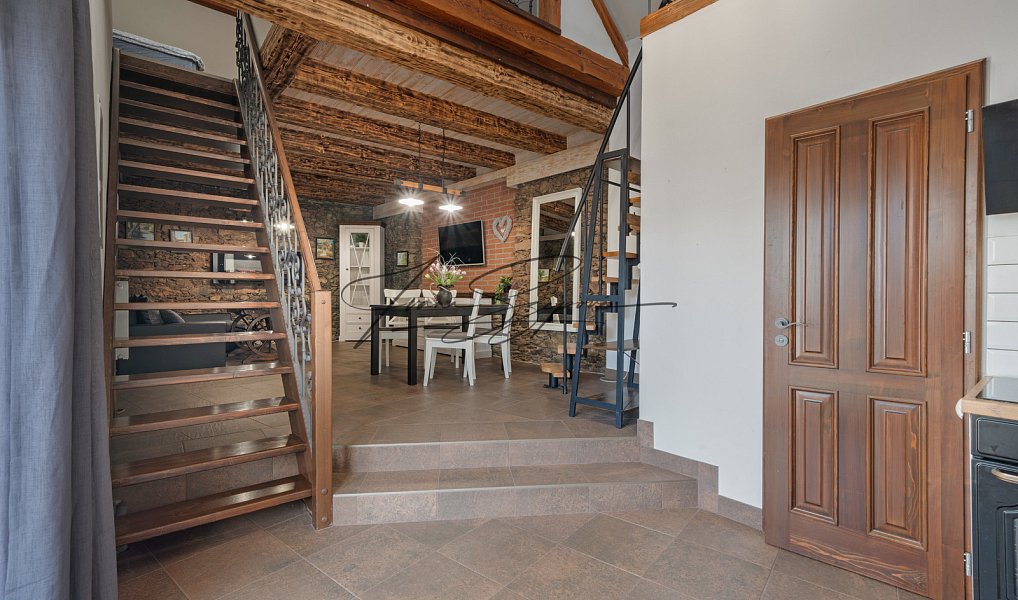 Prodej ubytovacího objektu 208 m², Dráchov – náhled fotky 41