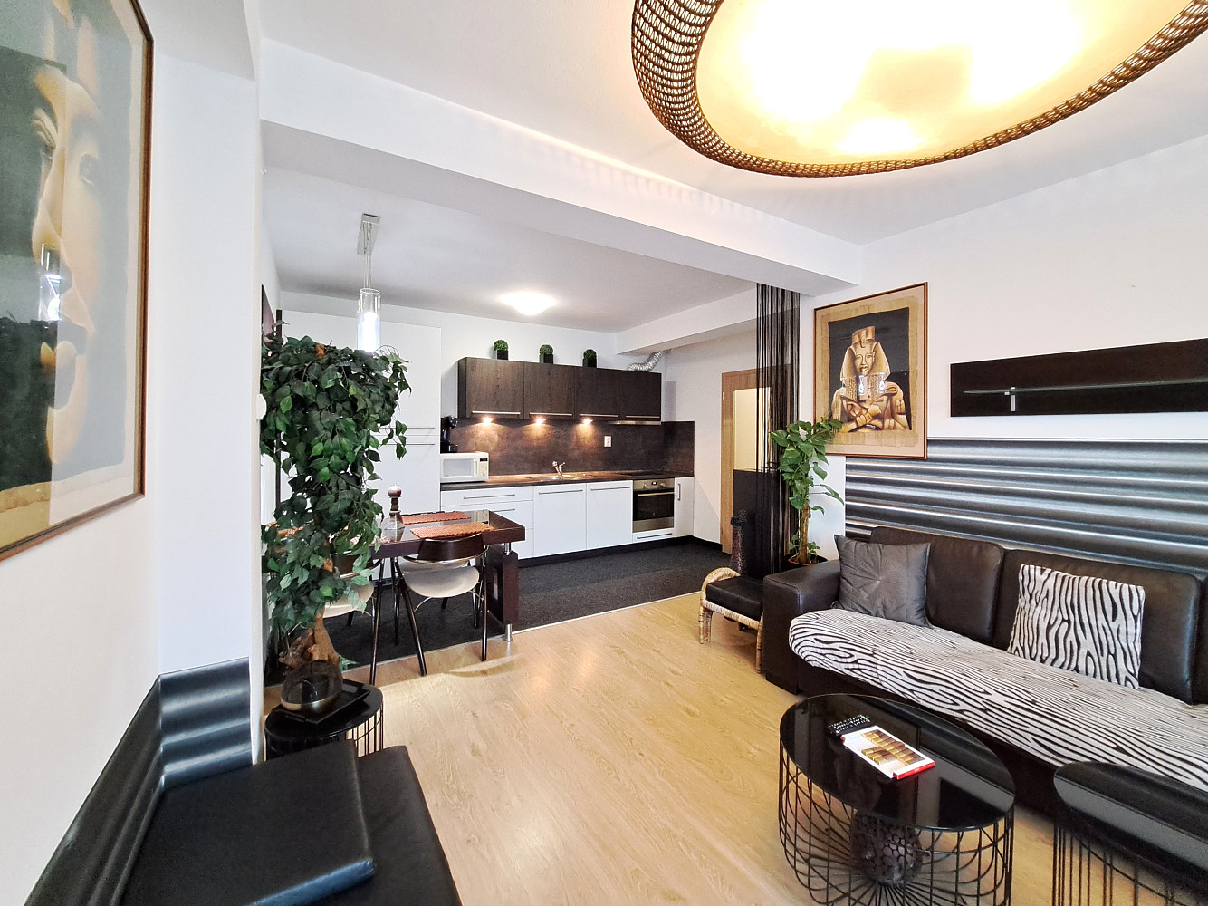 Pronájem bytu 2+kk 60 m² – fotografie 3