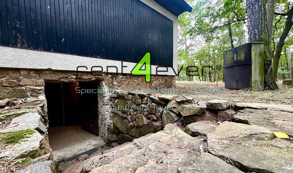 Pronájem domu 30 m² s pozemkem 160 m², Jesenice – náhled fotky 14