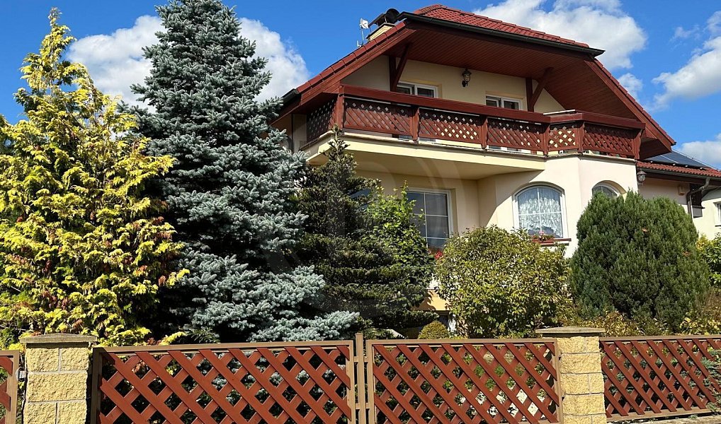 Prodej domu 340 m² s pozemkem 1 147 m², Tábor – náhled fotky 48