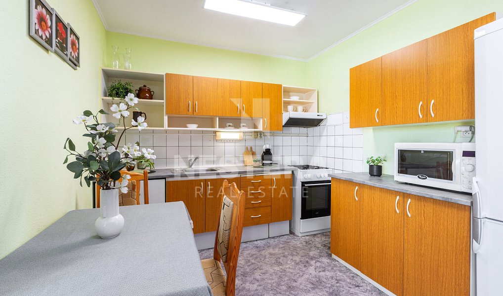 Prodej bytu 3+1 75 m², Praha – náhled fotky 9