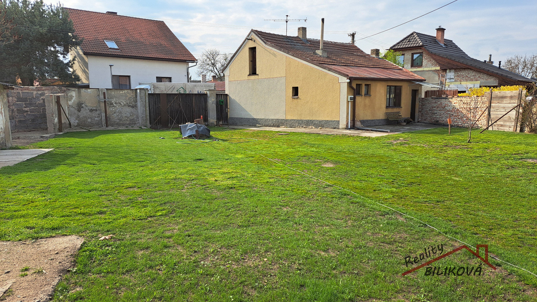 Prodej domu 90 m² s pozemkem 1 635 m²
