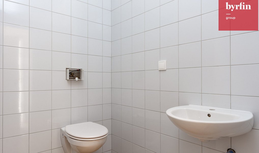Prodej obchodních prostor 44 m², Opava – náhled fotky 4