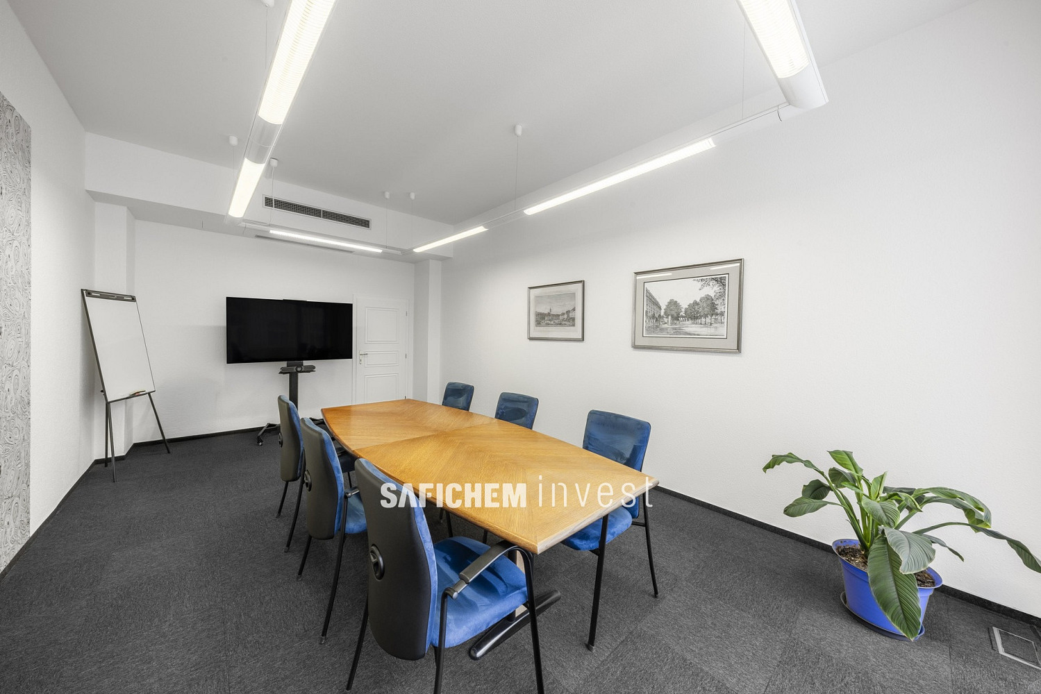 Pronájem kanceláře 170 m² – fotografie 2