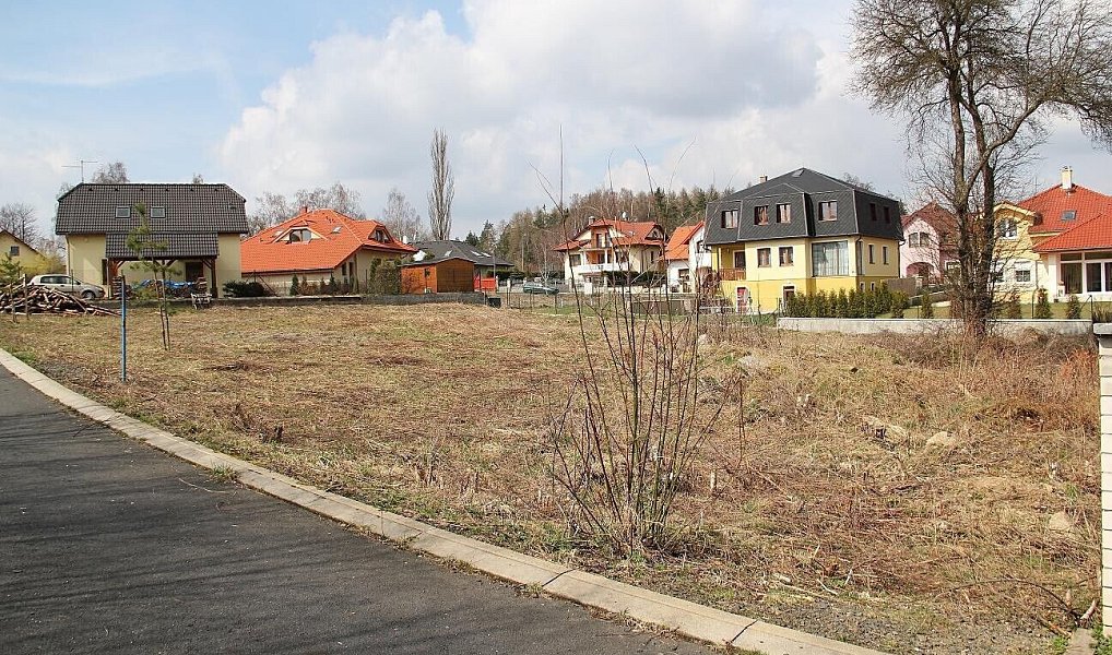 Prodej stavebního pozemku 741 m², Karlovy Vary – náhled fotky 3