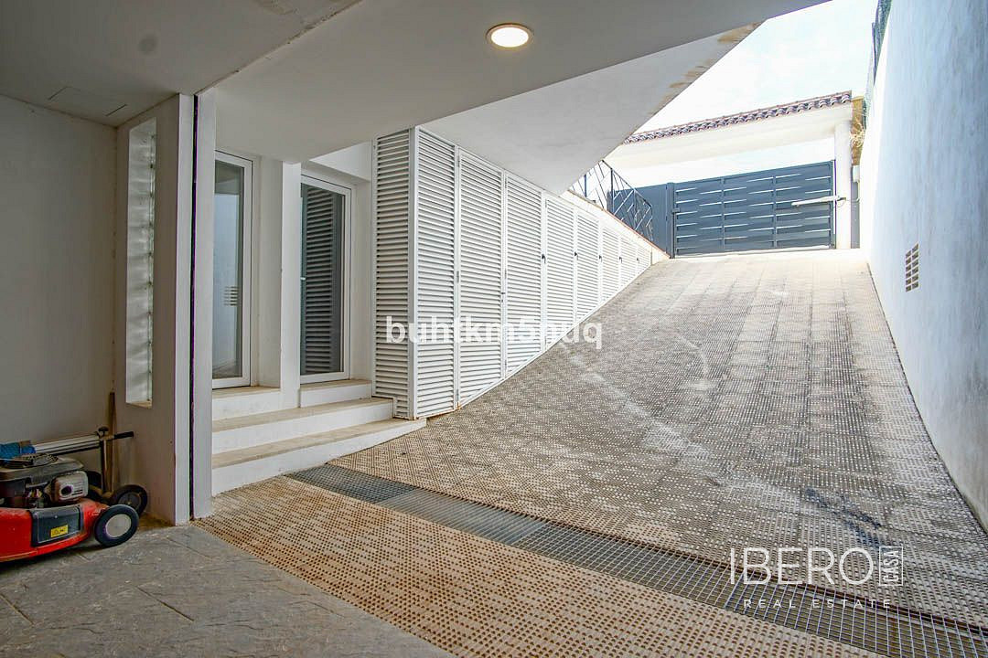 Prodej domu 810 m² s pozemkem 1 094 m² — photo 3