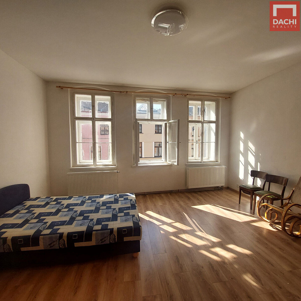 Pronájem bytu 2+1 78 m² – fotografie 5