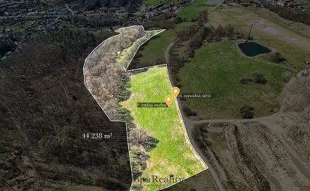 Prodej stavebního pozemku 44 238 m², Hlubočky, okres Olomouc