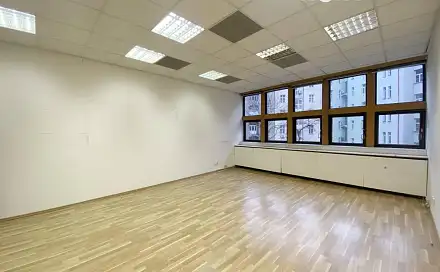 Pronájem kanceláře 114 m², Na Moráni, Praha 2 - Nové Město