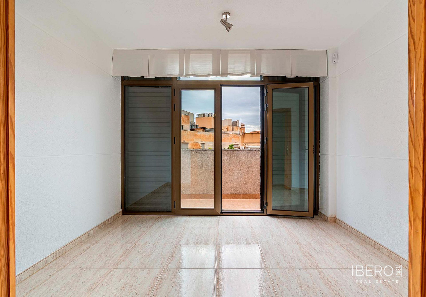 Piso 3+kk – El Ejido - Vista 2