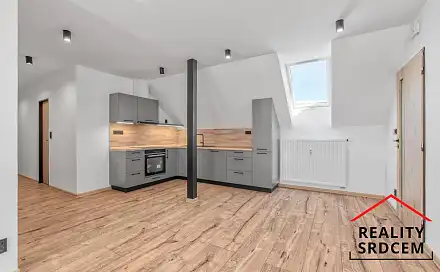 Pronájem bytu 3+kk 82 m²