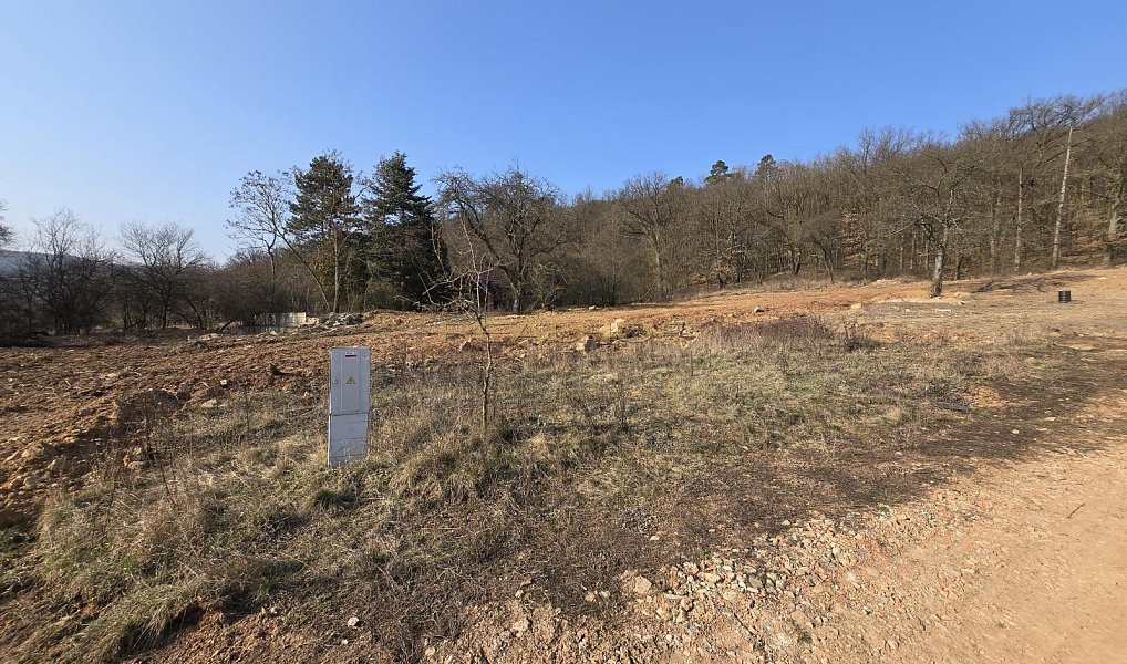 Prodej stavebního pozemku 1 685 m², Lomnička – náhled fotky 2