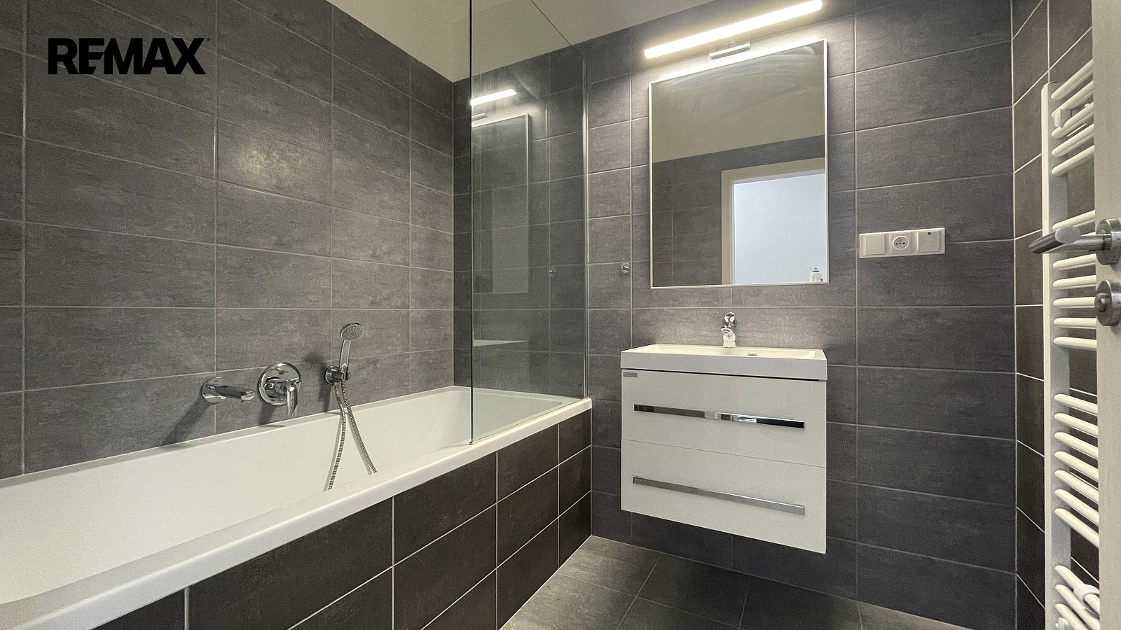 Prodej bytu 3+kk 76 m² — photo 4