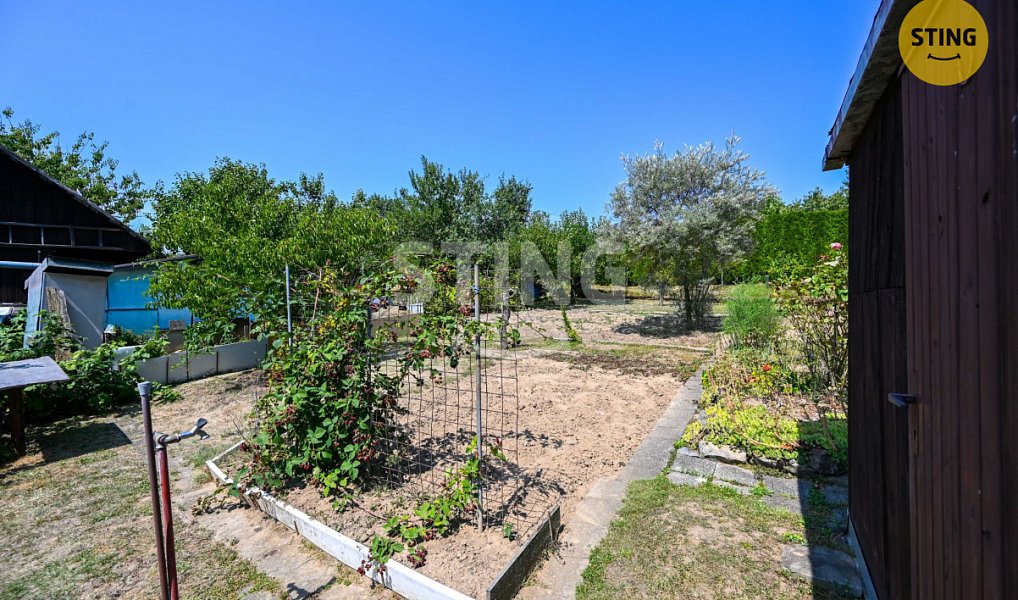 Prodej chaty/chalupy 8 m² s pozemkem 318 m², Otrokovice – náhled fotky 4