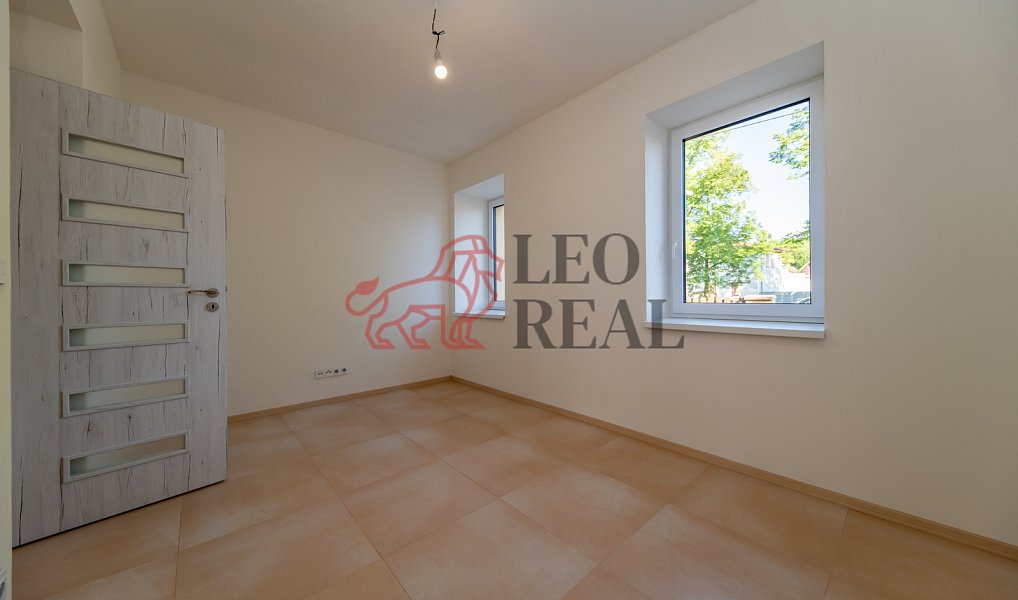 Prodej domu 150 m² s pozemkem 398 m², Hostivice – náhled fotky 6